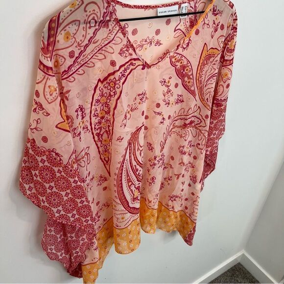 New Susan Graver Sheer Chiffon Scarf Top with Knit Tank | Size M - Picture 4 of 15